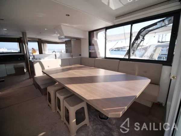 Bali 4.8  - Yacht Charter Sailica