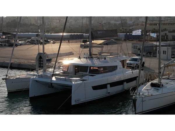 Bali 4.8  - Yacht Charter Sailica