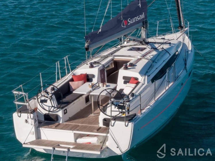 Sun Odyssey 380 - Yacht Charter Sailica