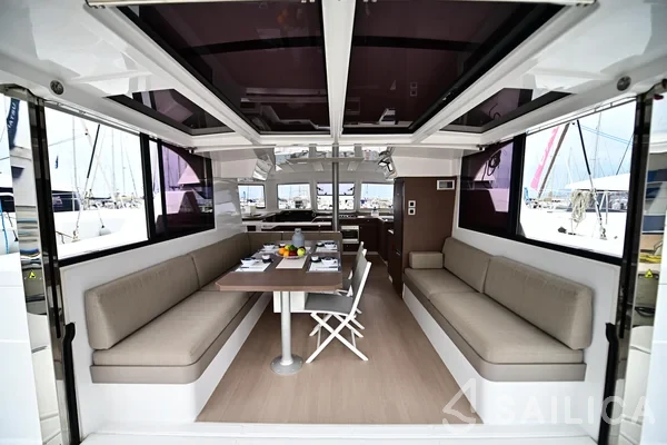 Bali Catspace - Yacht Charter Sailica