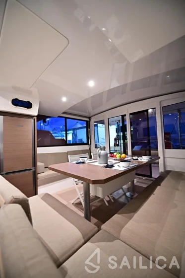 Bali Catspace - Yacht Charter Sailica