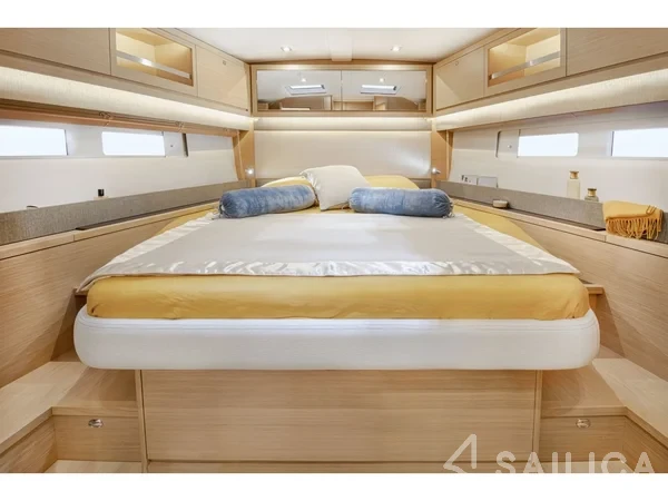Dufour 530 - Yacht Charter Sailica