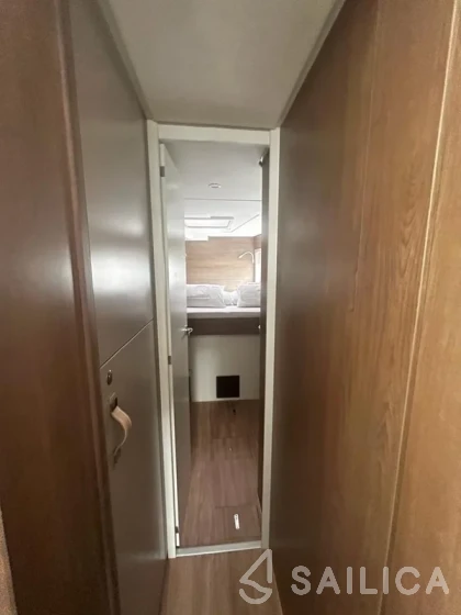 Bali 4.6 - Yacht Charter Sailica