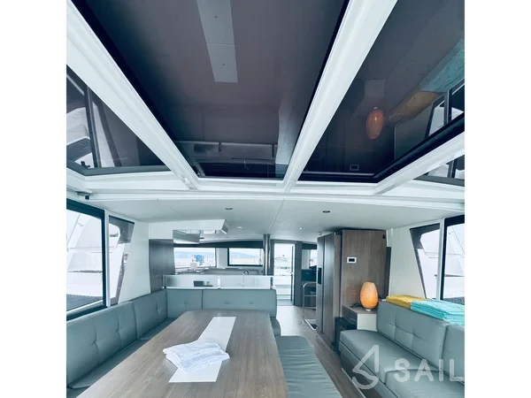 Bali 4.6 - Yacht Charter Sailica