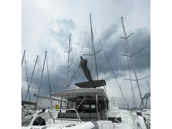 Bali 4.6 - Yacht Charter Sailica