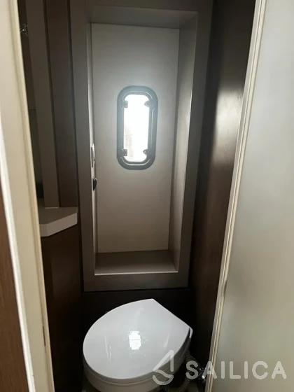 Bali 4.6 - Yacht Charter Sailica