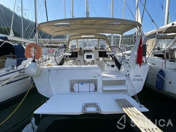 Dufour 430 - Yacht Charter Sailica