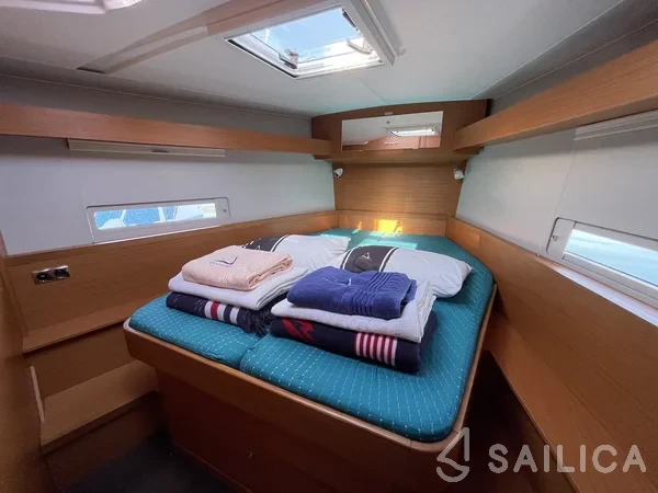 Dufour 430 - Yacht Charter Sailica