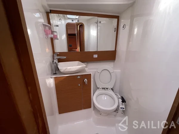 Dufour 430 - Yacht Charter Sailica