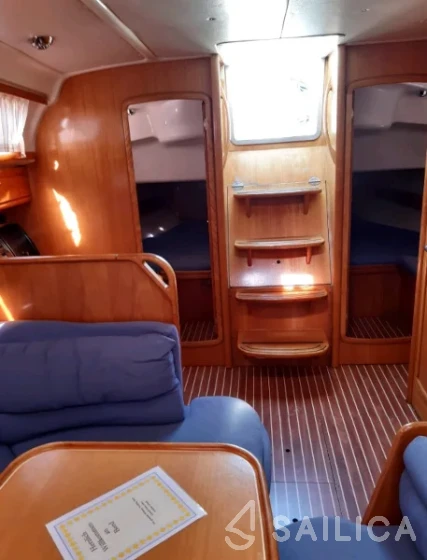 Bavaria 39 Cruiser - Yacht Charter Sailica