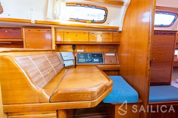 Bavaria 39 Cruiser - Yacht Charter Sailica