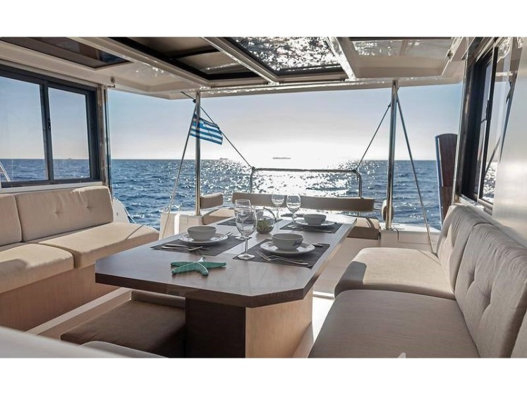 Bali 4.2 - Yacht Charter Sailica