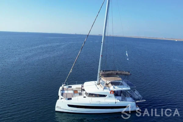Bali 4.2 - Yacht Charter Sailica