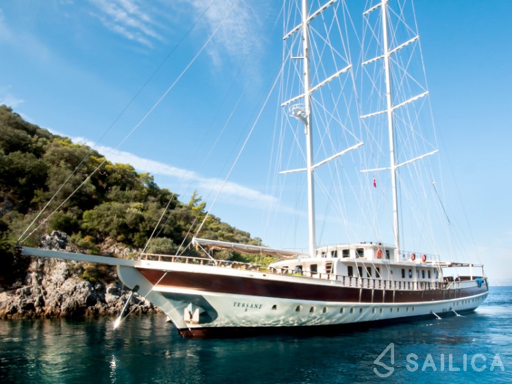 Gulet - Yacht Charter Sailica