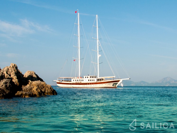 Gulet - Yacht Charter Sailica