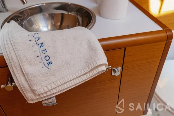 Sun Odyssey 449 - Yacht Charter Sailica