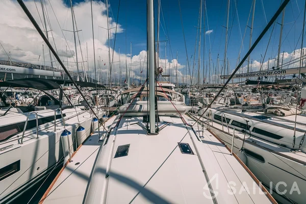 Sun Odyssey 449 - Yacht Charter Sailica