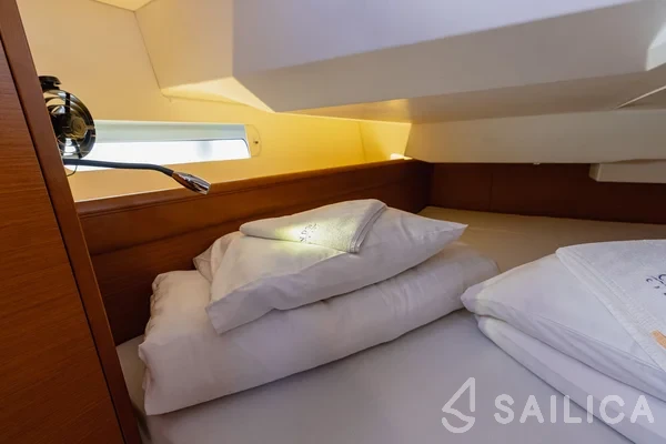 Sun Odyssey 449 - Yacht Charter Sailica