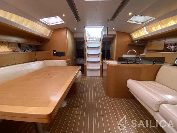Jeanneau 53 - Yacht Charter Sailica