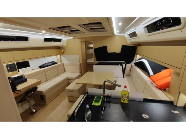 Hanse 458 - Yacht Charter Sailica