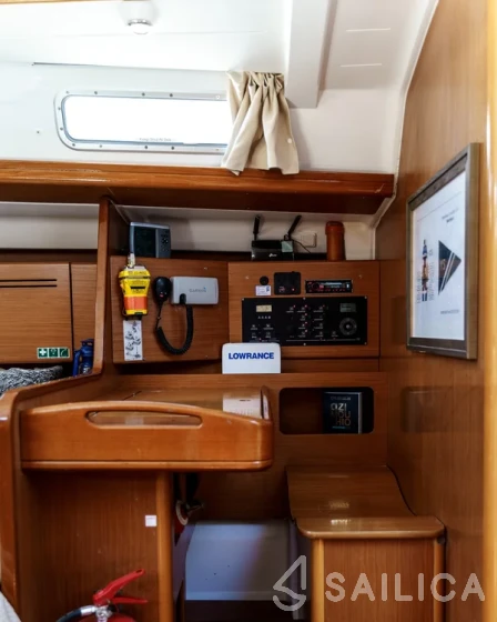 Cyclades 50.5 - Yacht Charter Sailica