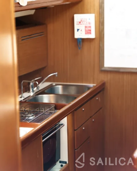 Cyclades 50.5 - Yacht Charter Sailica
