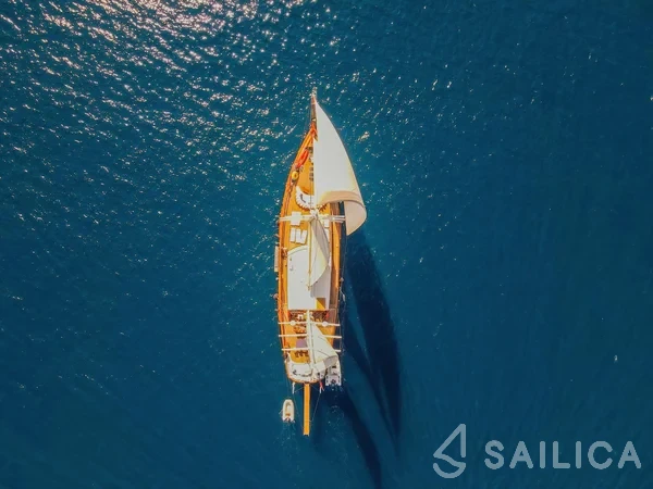 Gulet - Yacht Charter Sailica