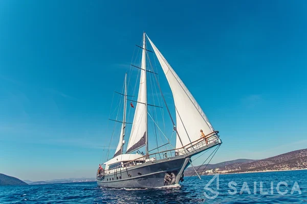 Gulet - Yacht Charter Sailica