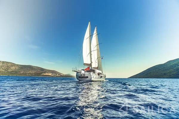 Gulet - Yacht Charter Sailica