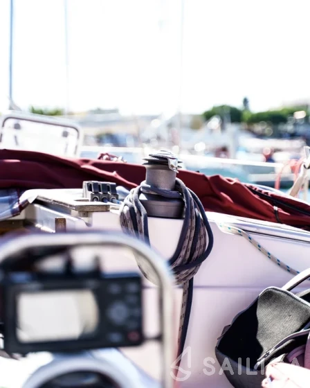 Dufour 43 - Yacht Charter Sailica