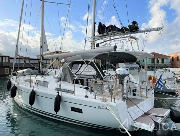 Hanse 388 - Yacht Charter Sailica