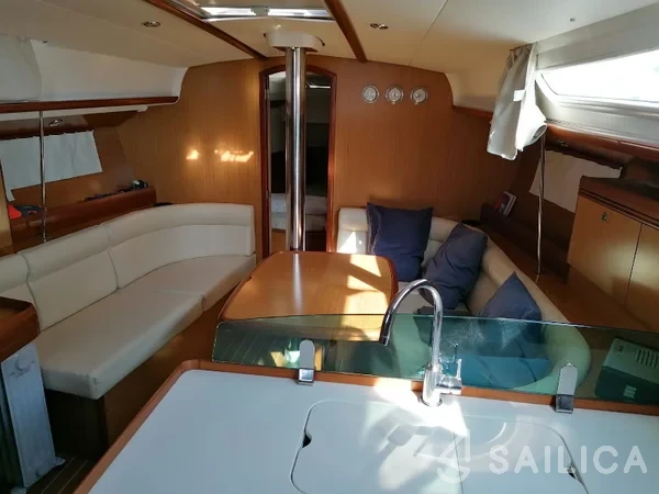 Sun Odyssey 39i - Yacht Charter Sailica