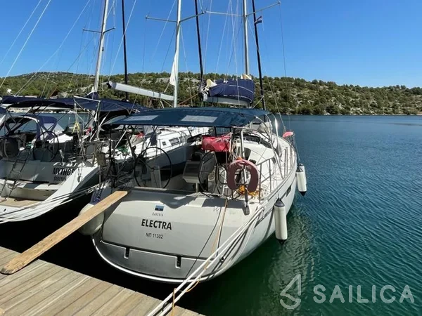Bavaria 41 Cruiser - Yacht Charter Sailica