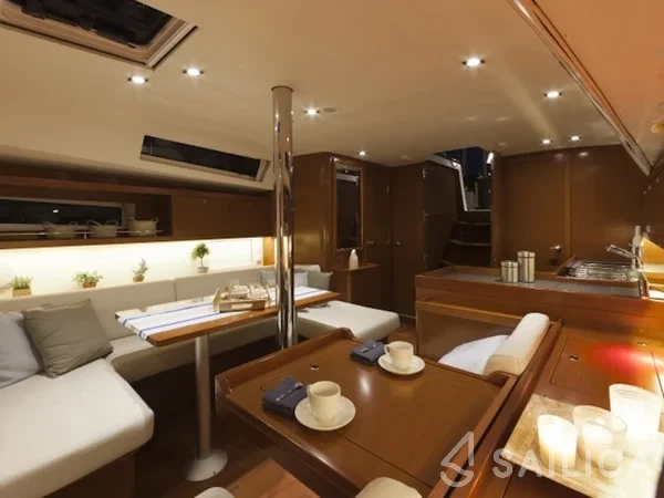 Bavaria 41 Cruiser - Yacht Charter Sailica