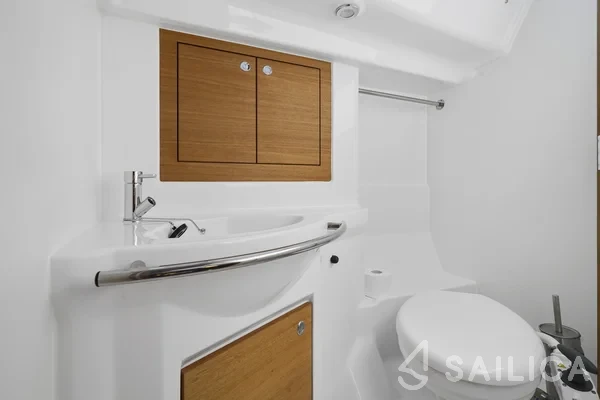 Elan Impression 40.1 - Yacht Charter Sailica