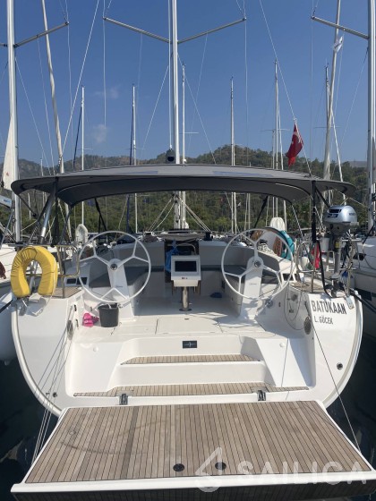 Bavaria 46 Cruiser - Yacht Charter Sailica