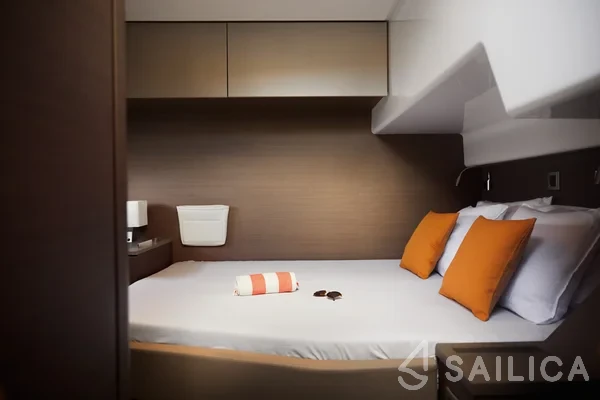 Bali 4.6 - Yacht Charter Sailica