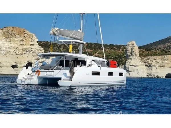 Lagoon 46  - Yacht Charter Sailica