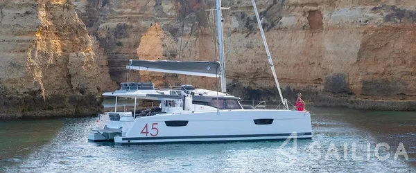 Elba 45 - Yacht Charter Sailica