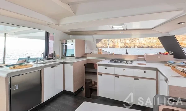 Elba 45 - Yacht Charter Sailica