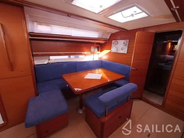 Dufour 445 GL - Yacht Charter Sailica
