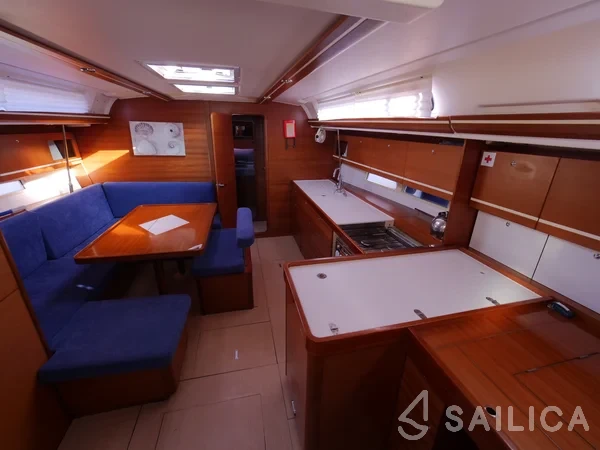 Dufour 445 GL - Yacht Charter Sailica