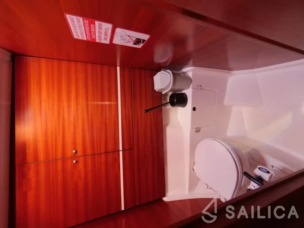 Dufour 445 GL - Yacht Charter Sailica
