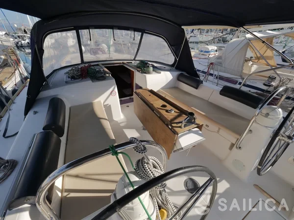 Dufour 445 GL - Yacht Charter Sailica