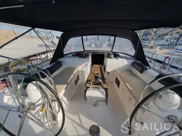 Dufour 445 GL - Yacht Charter Sailica