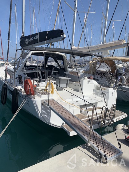 Oceanis 48 - Yacht Charter Sailica