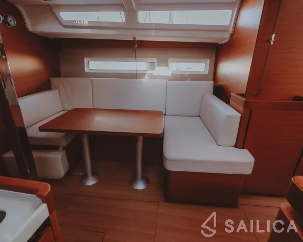 Sun Odyssey 440 - Yacht Charter Sailica