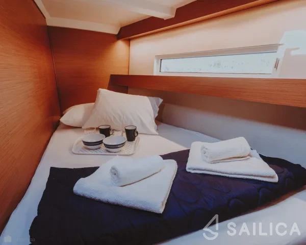 Sun Odyssey 440 - Yacht Charter Sailica