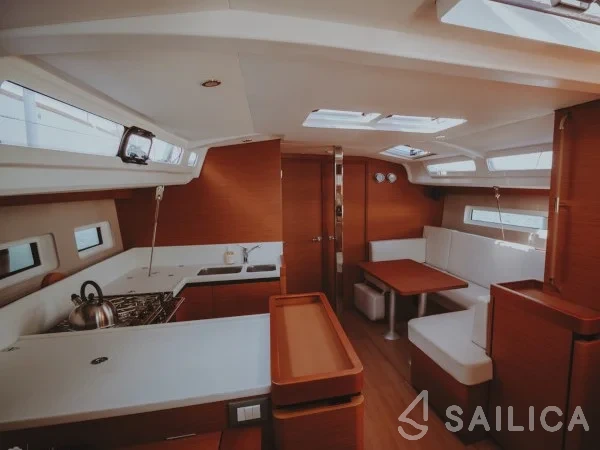 Sun Odyssey 440 - Yacht Charter Sailica