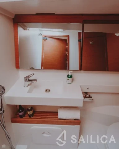 Sun Odyssey 440 - Yacht Charter Sailica